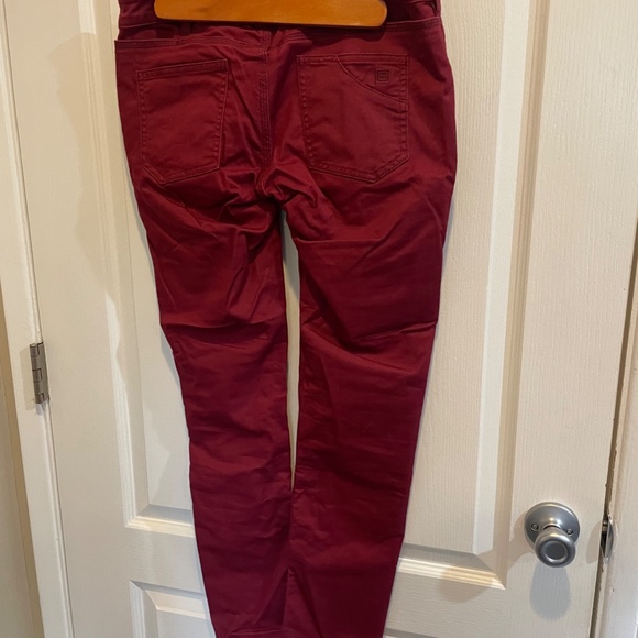 5.11 Tactical Defender Pants - Stretchy and Comfortable! - Picture 4 of 5